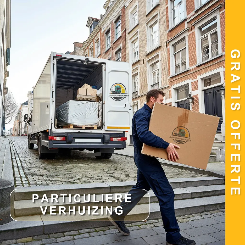 verhuizer draagt grote verhuisdoos naar open vrachtwagen op kasseienstraat in Antwerpen